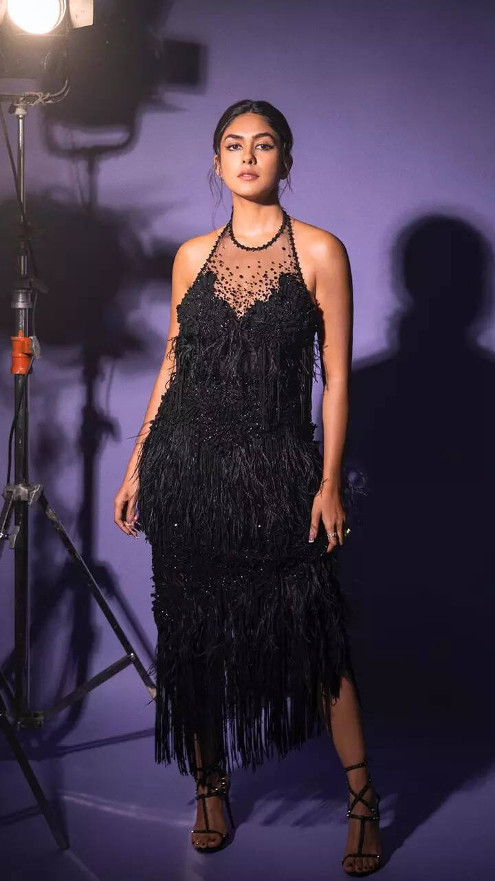 Mrunal Thakur looks bewitchingly beautiful in black tulle dress with halter neckline