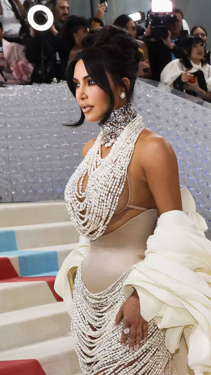 50,000 pearl-adorned dress