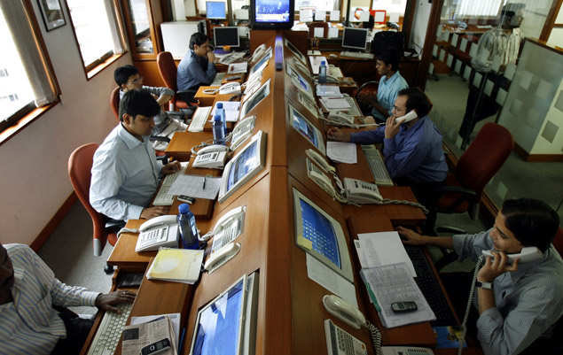 One in five India Inc employees has seen work hours rise ...