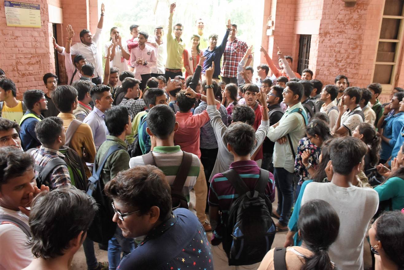 Students get set for MSUSU polls | Vadodara News - Times of India