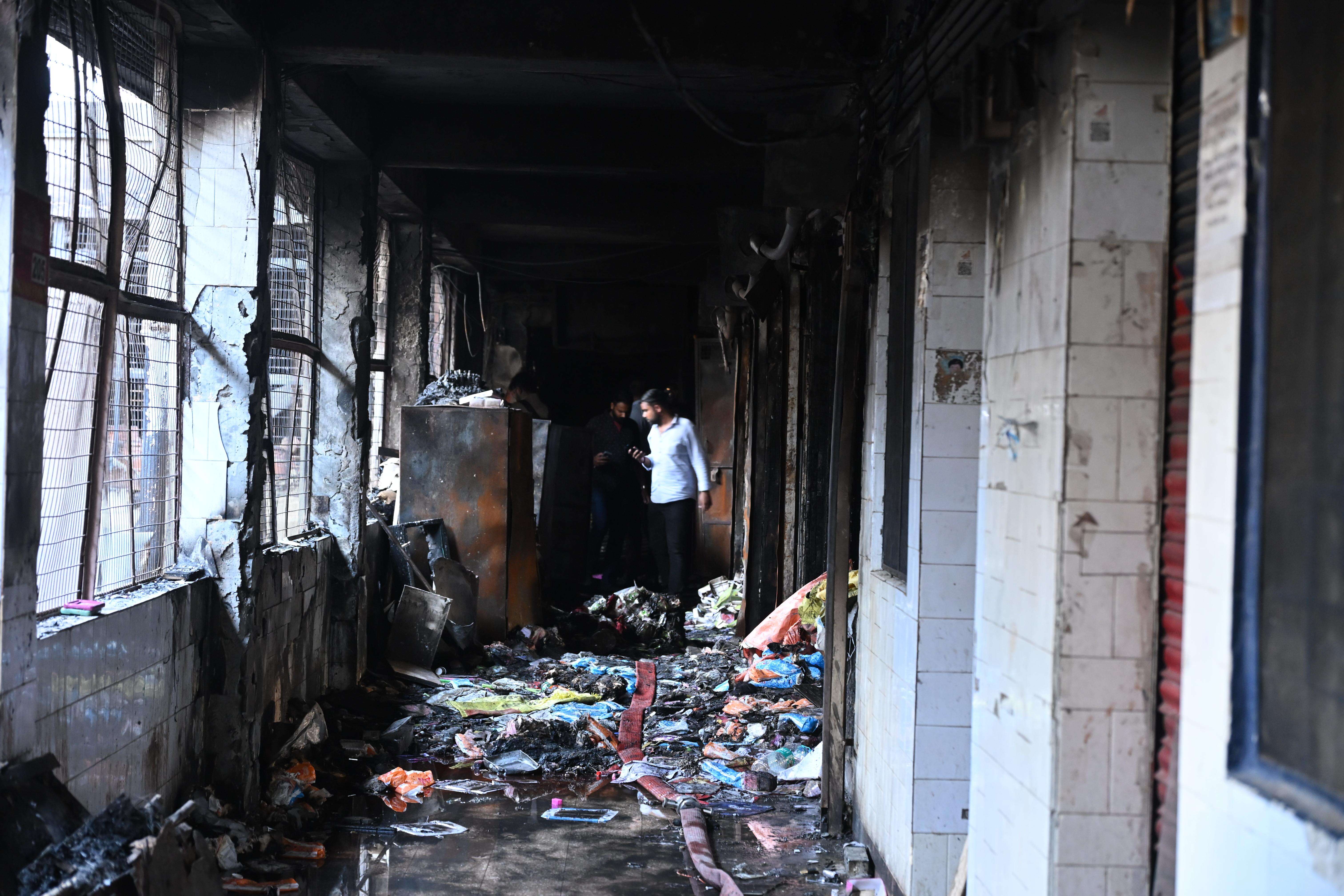 A day after fire, Purohit Ji Ka Katla counts losses (5).JPG