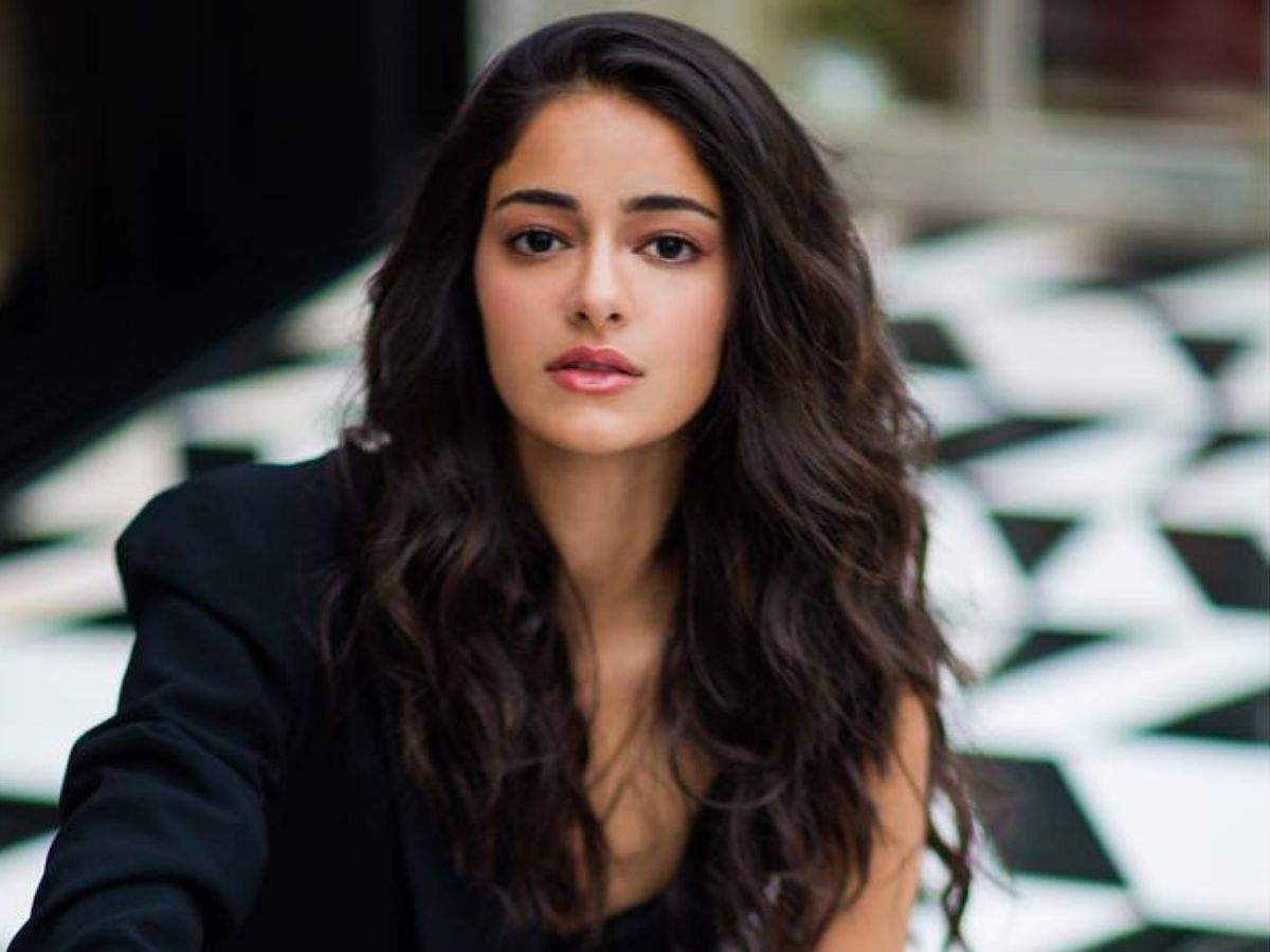 Bollywood: Here's why Ananya Panday was not allowed to enter a club in ...