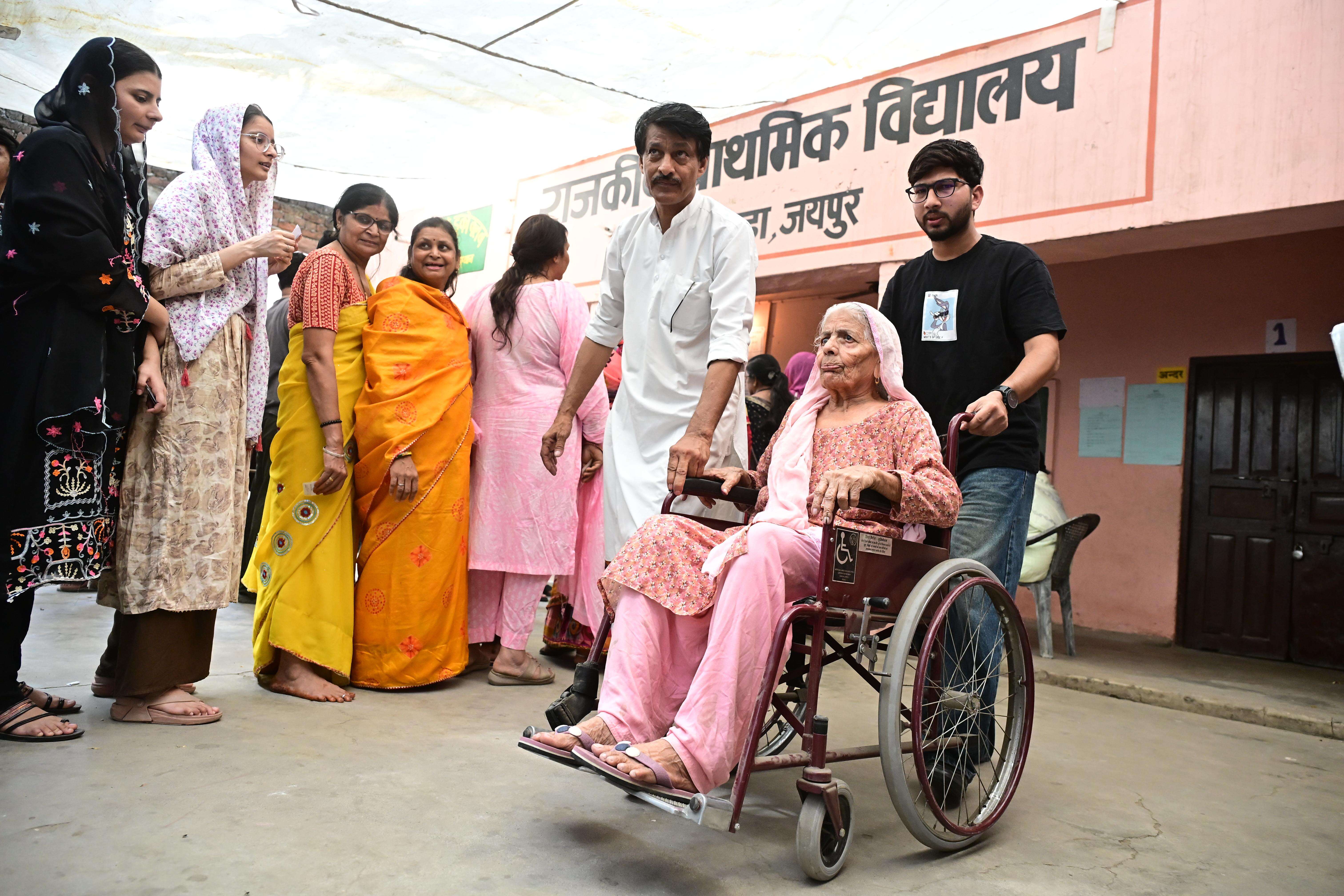 Repolling for ward 18 at Kalwar Road (Bhagirath) (3).JPG