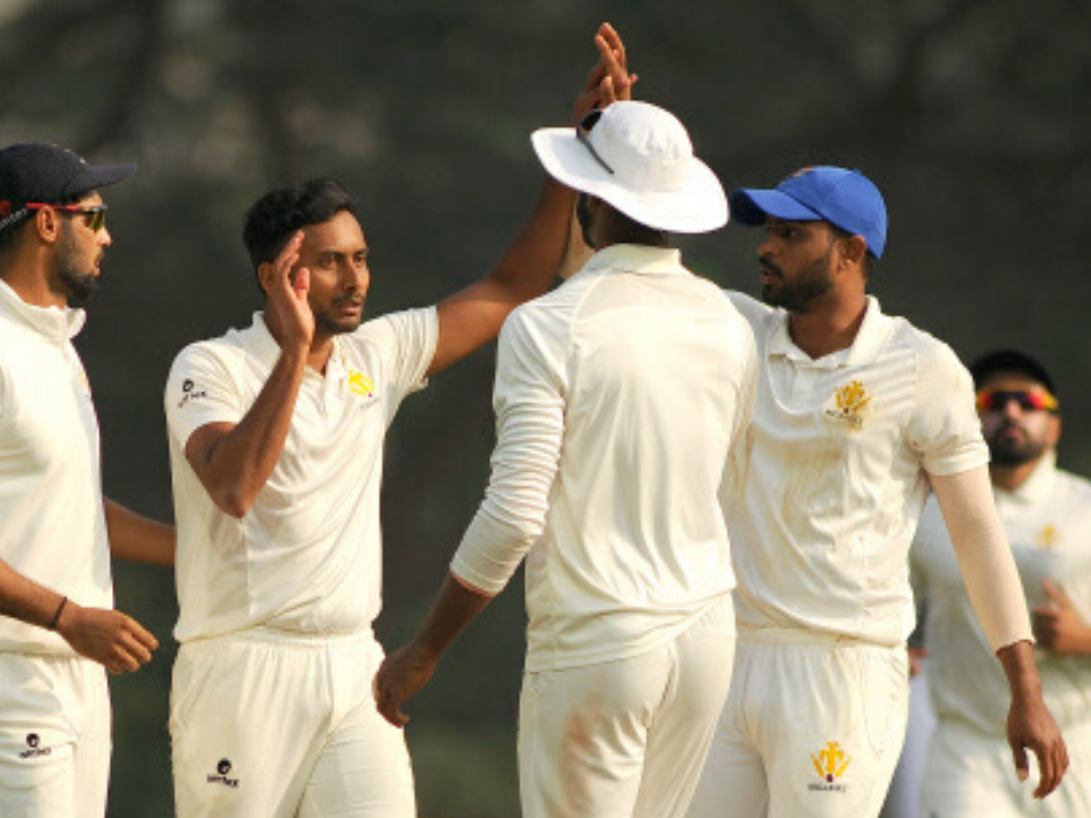 Ranji Trophy Karnataka defeat Mumbai by 5 wickets