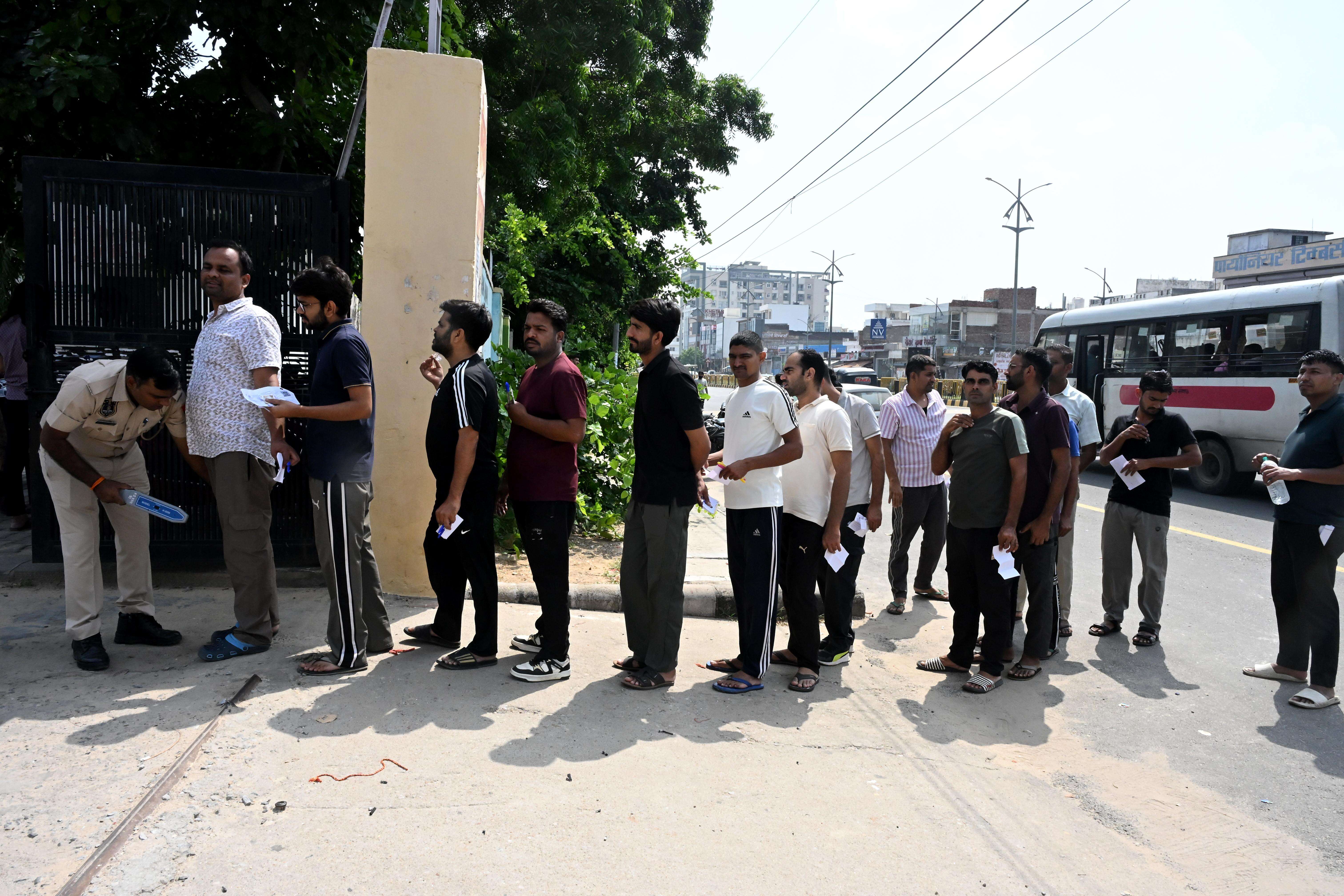 RPSC successfully conducts re-test of SI-2021 exam (7).JPG