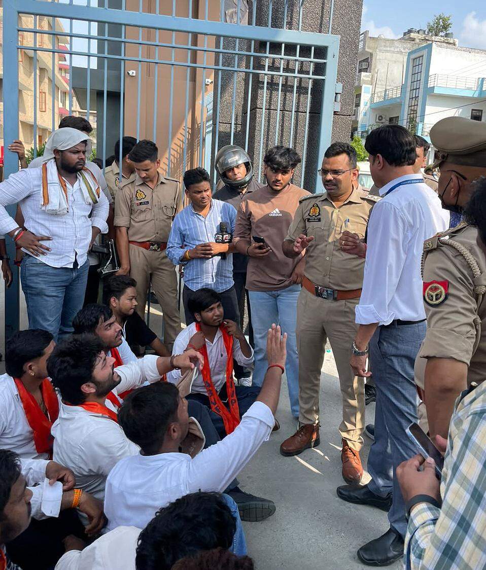 ABVP Student Protest-2.jpg