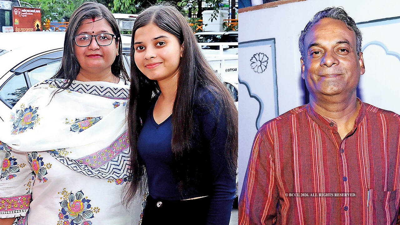 (L) Anuradha Sinha an Shruti Srivastava (R)  Walter Peter