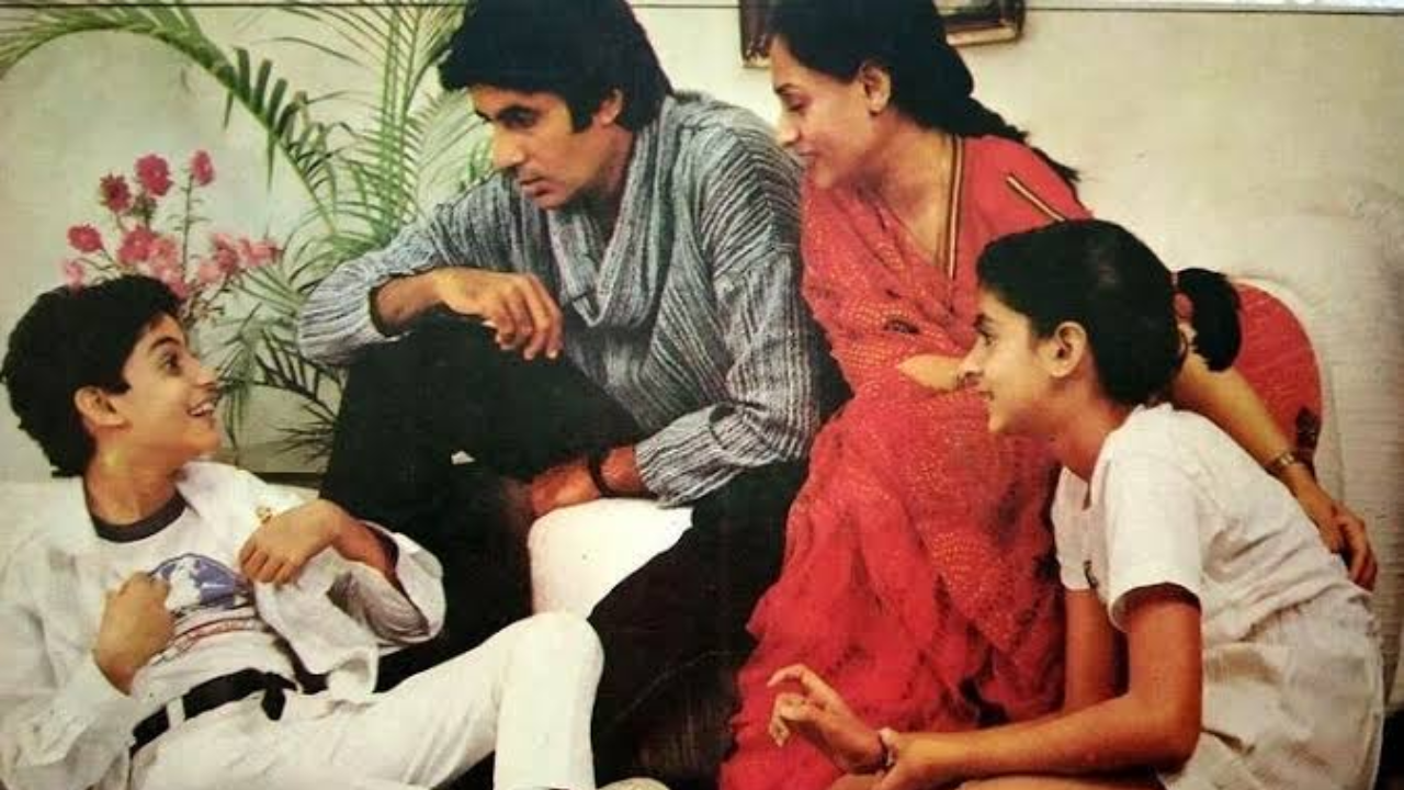 An old picture of the Bachchan family.