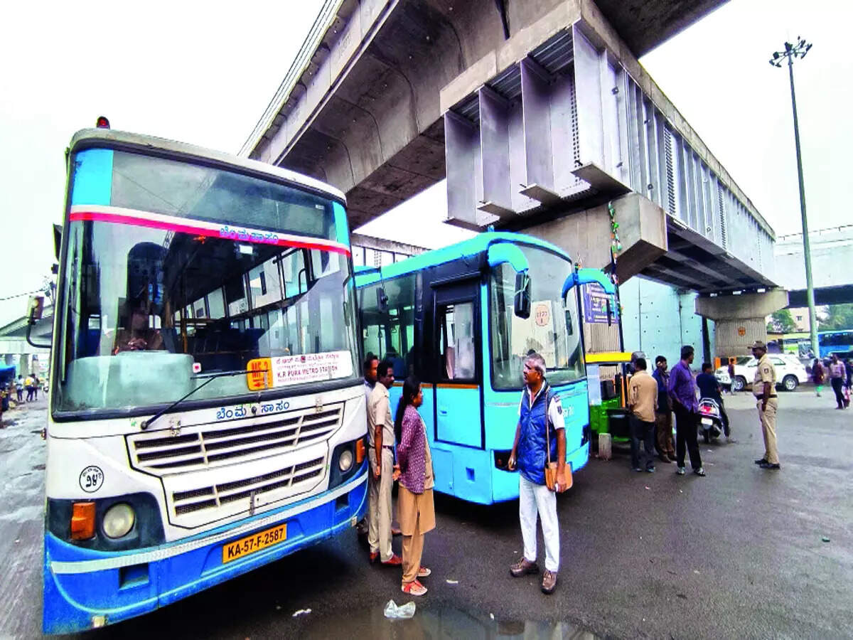 Double-deckers to roll back onto roads soon - Vimarsana News
