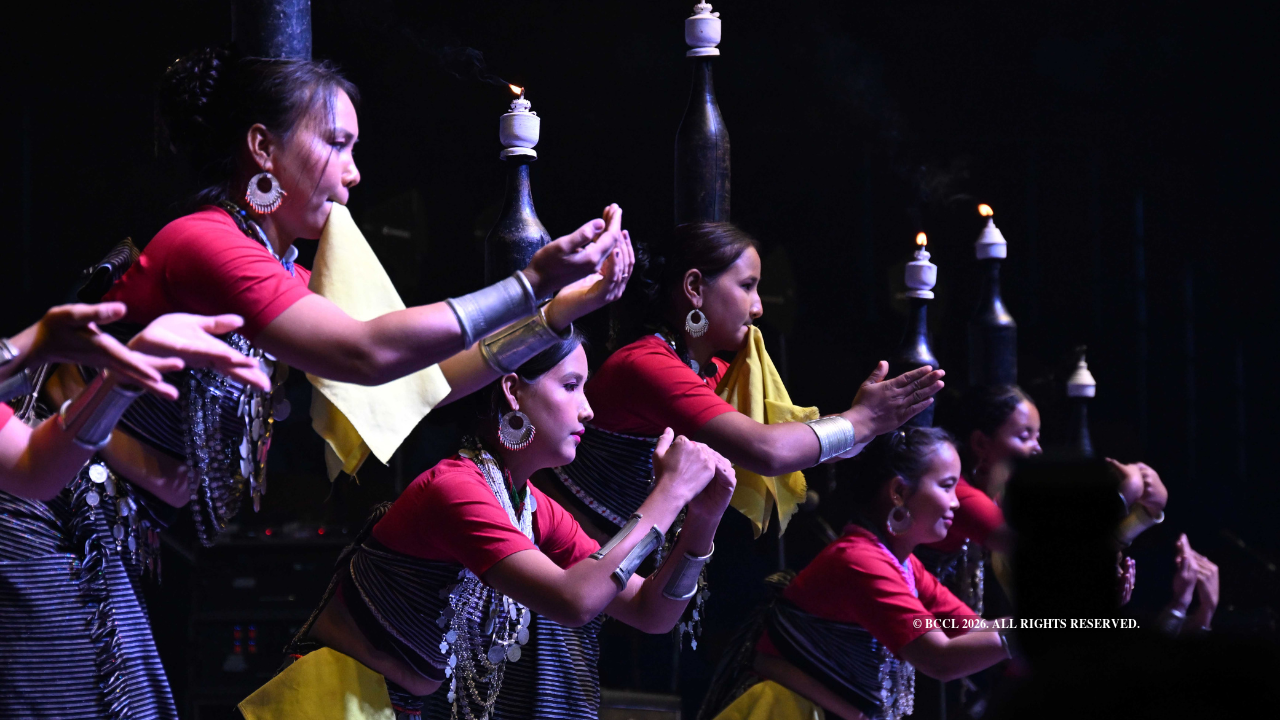 Hojagiri dance from Tripura