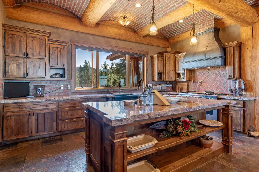 The island in kitchen