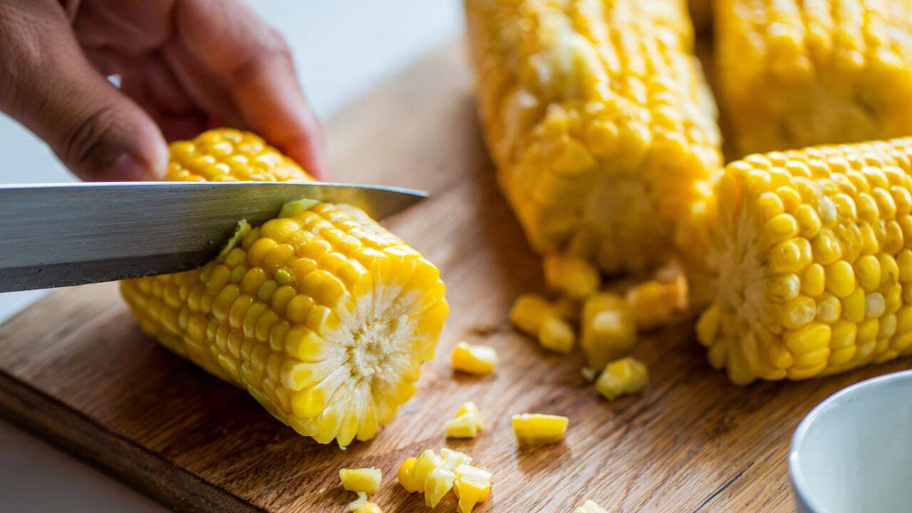 Cut the cob into sections first<br>