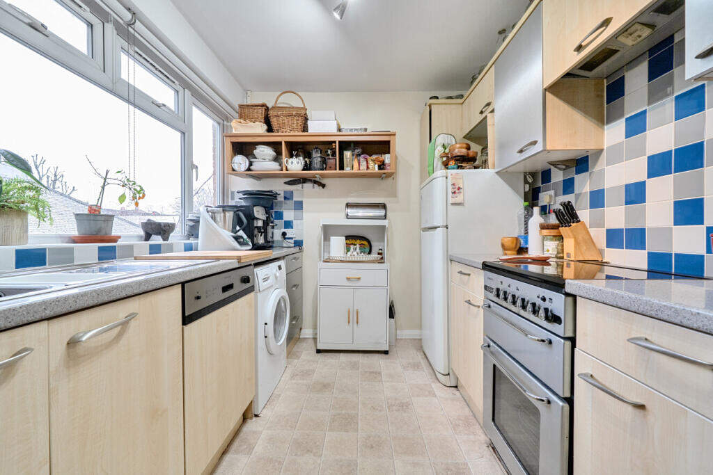 The former Labour leader’s Finsbury Park property is now under offer.