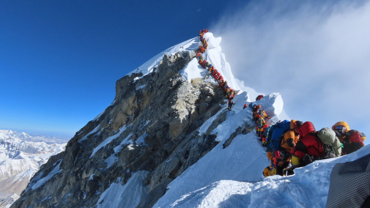 Everest photo by Nims