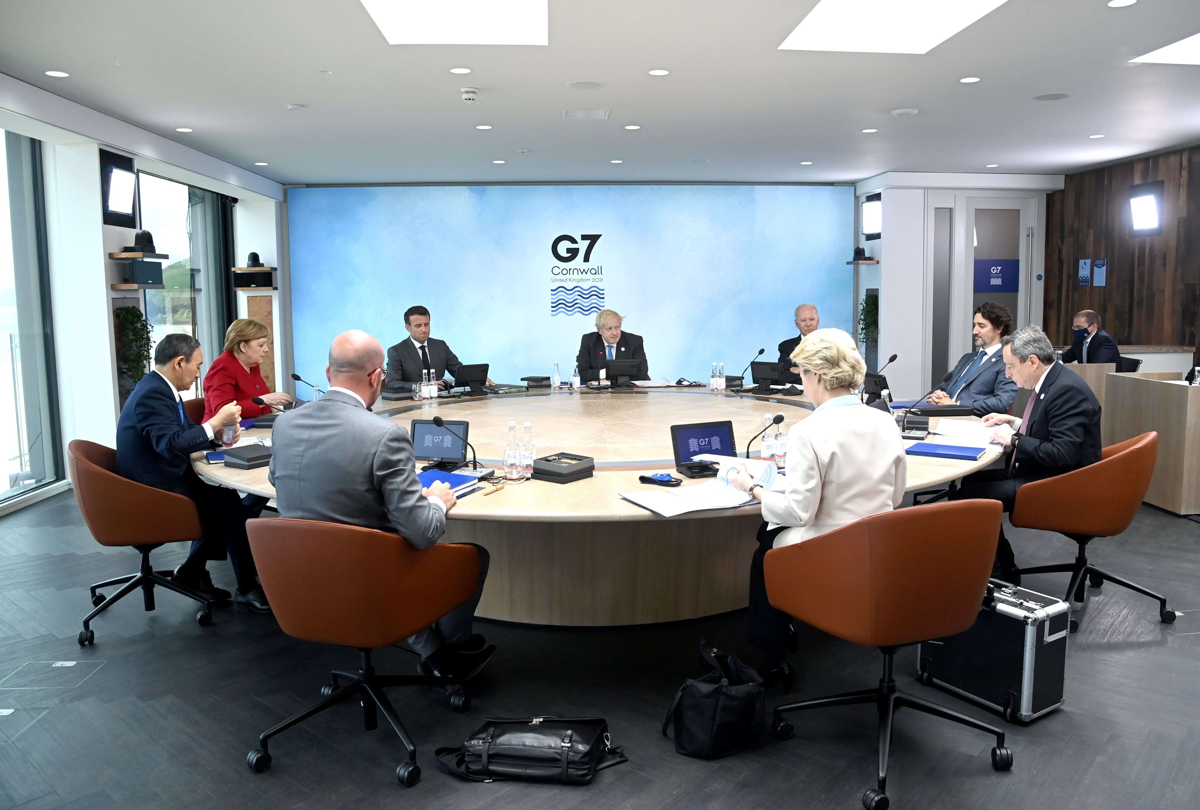 On June 11, G7 leaders gathered for the first meeting of the G7 Summit, discussing the theme 'Build Back Better' together.