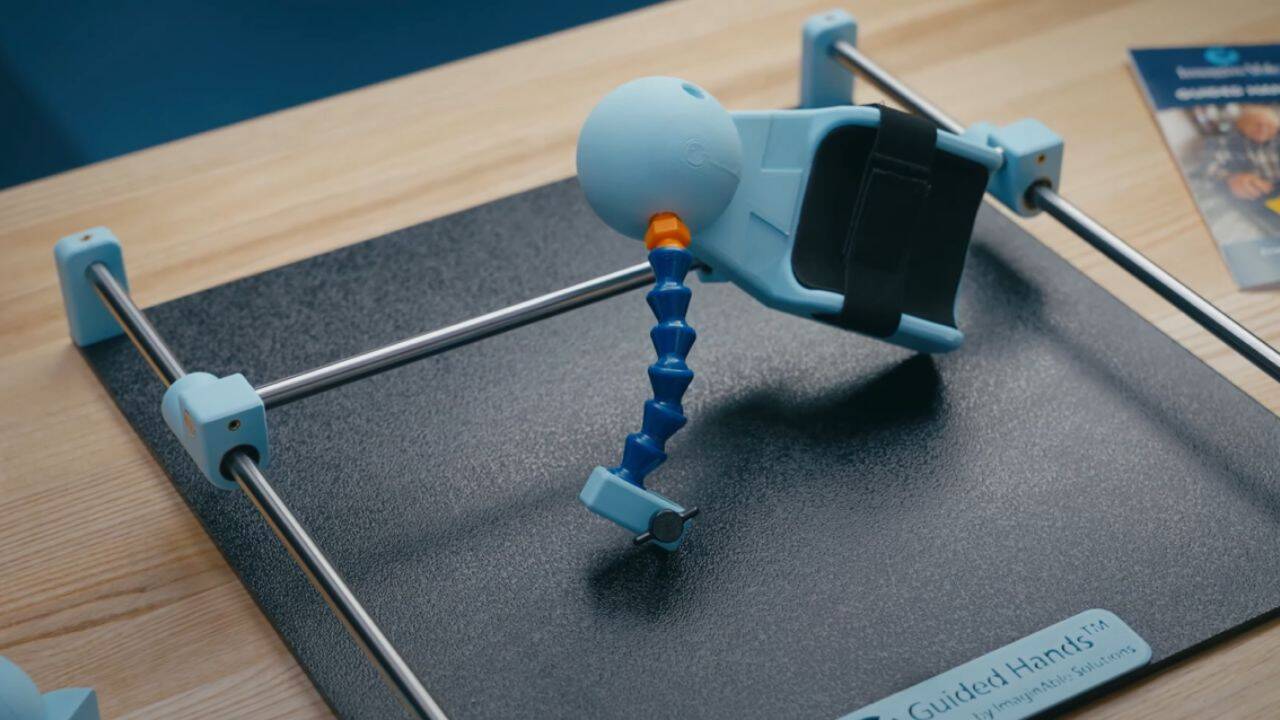 3D printer-inspired system that guides hand movements<br><br>