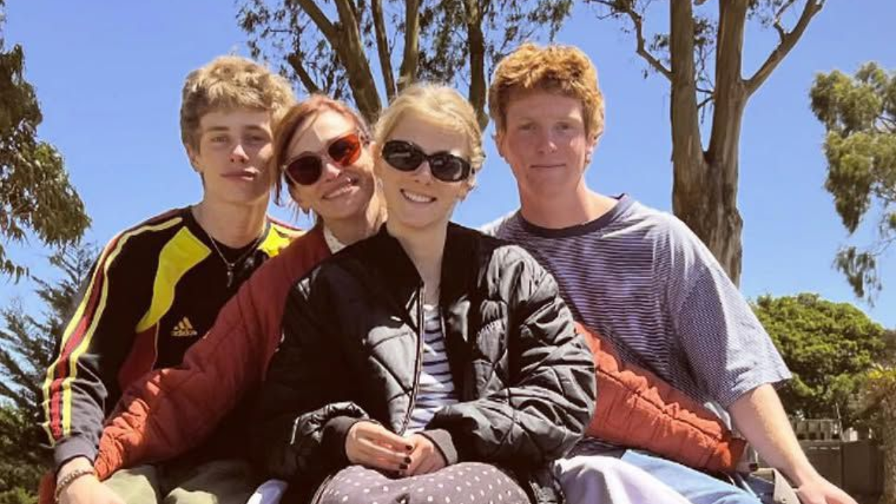Julia Roberts with her children.