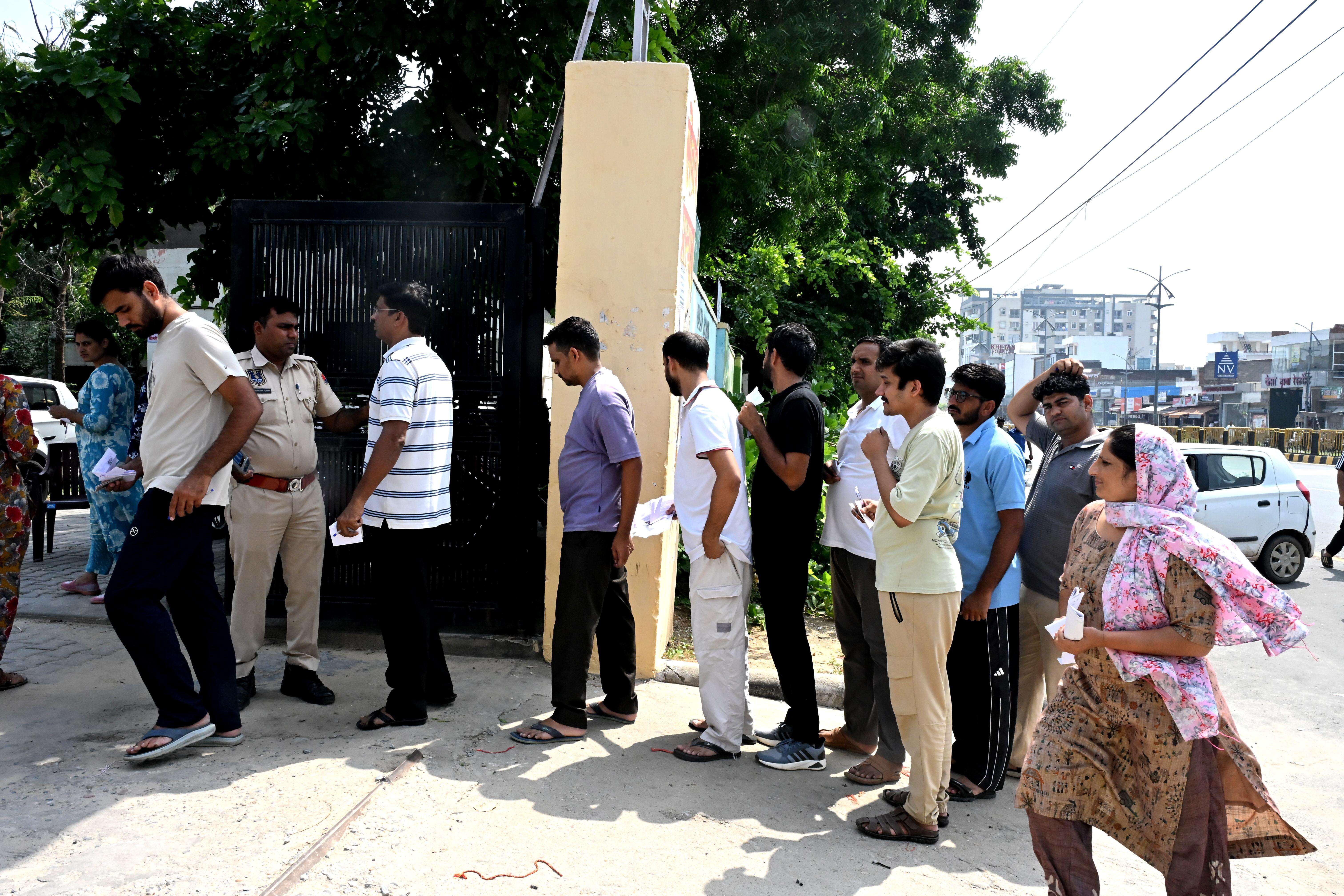 RPSC successfully conducts re-test of SI-2021 exam (5).JPG