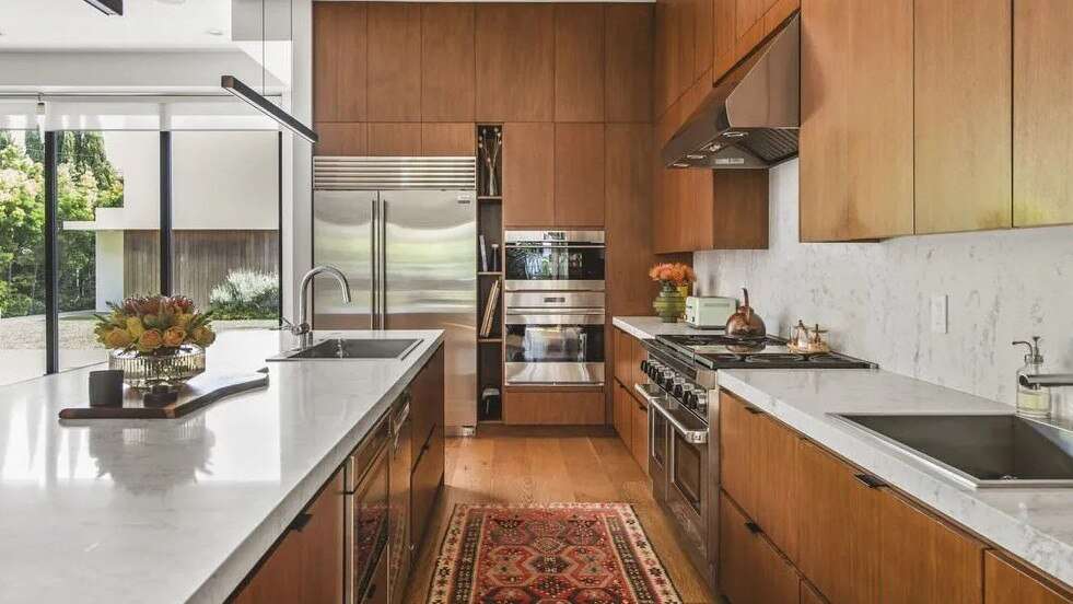 Kesha walks away with a hefty profit after selling her contemporary Mar Vista home for $6.68 million.
