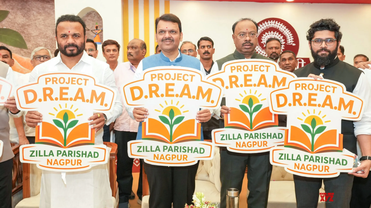 Image courtesy: X/@CMOMaharashtra