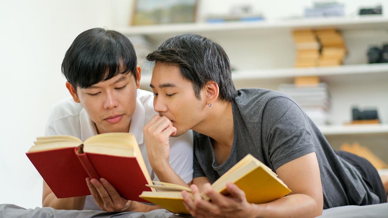 The programme also uses features such as reading streaks, personal goals and experience points.