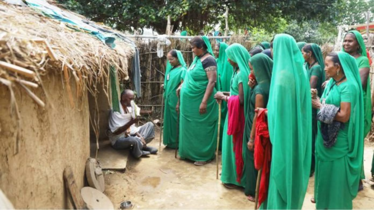 The women campaign against domestic violence, gambling, addiction and child marriage. (Photo courtesy: The Print)<br>