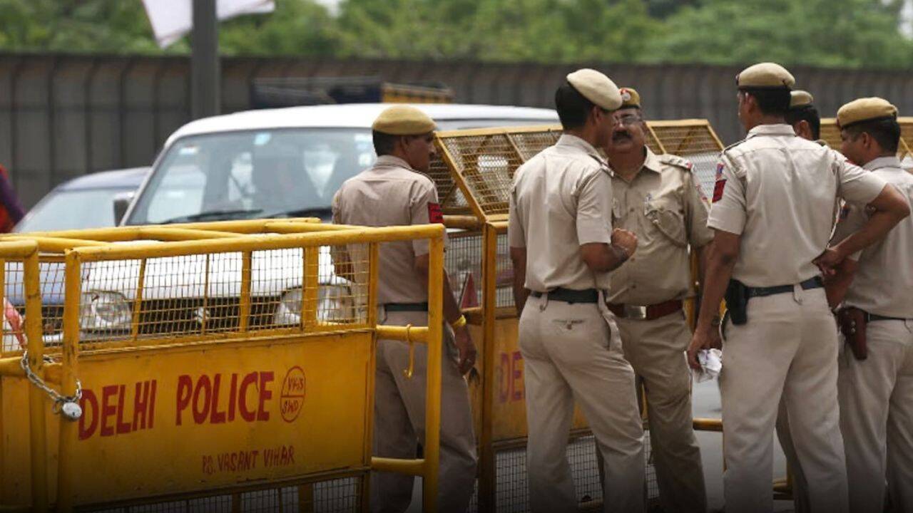 From Delhi to West Bengal in search of children. Image credits: Instagram/Times Now<br>
