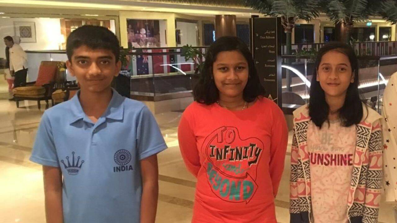 Sahithi Varshini with Gukesh and Divya Deshmukh (Special Arrangements)