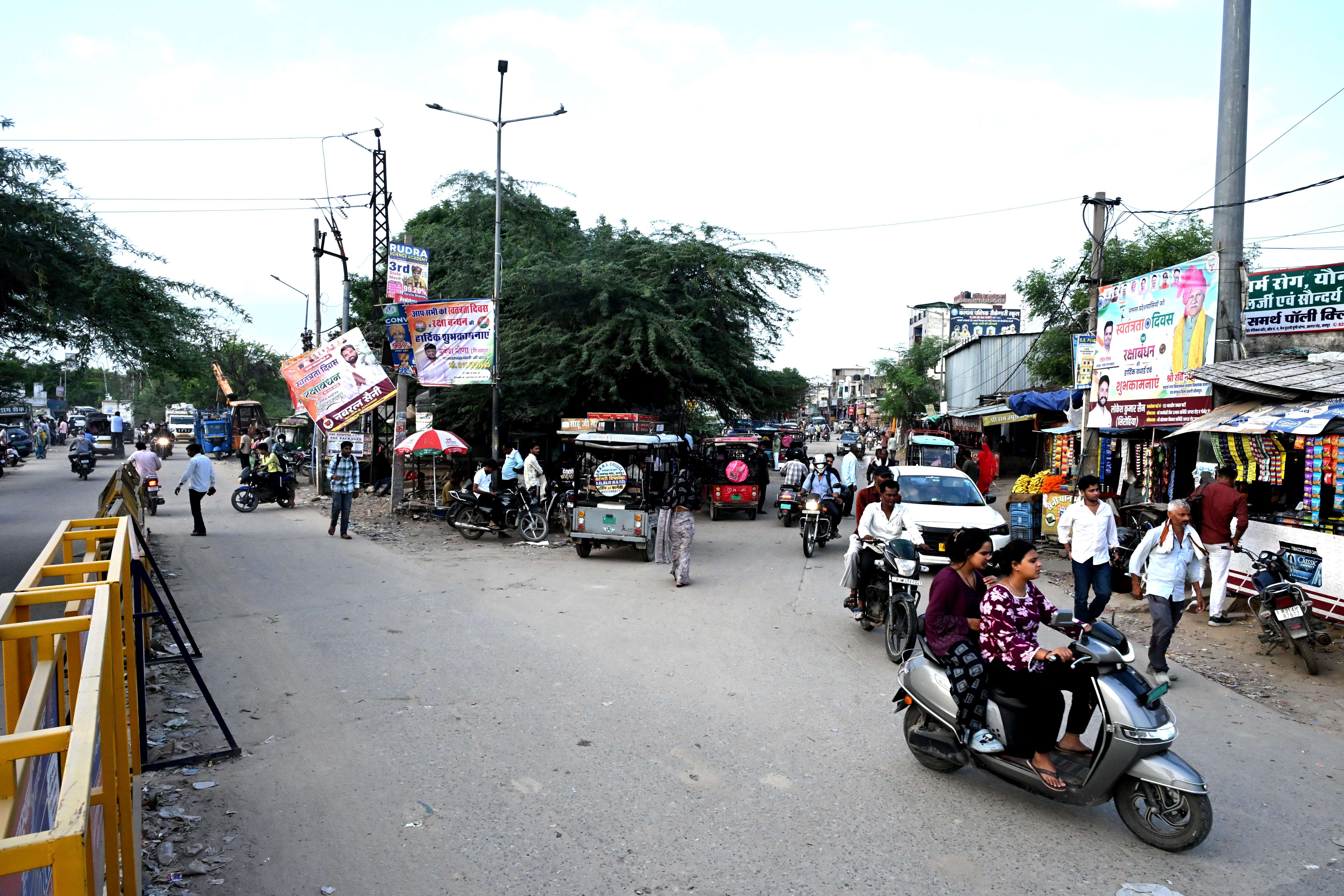 Agra Road residents stuck between urban tag and eco curbs (1).JPG