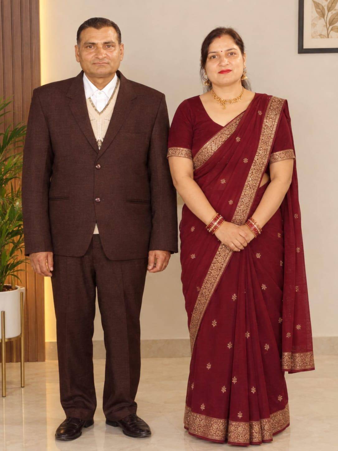 Vijay Sharma with daughter Mamta.jpg
