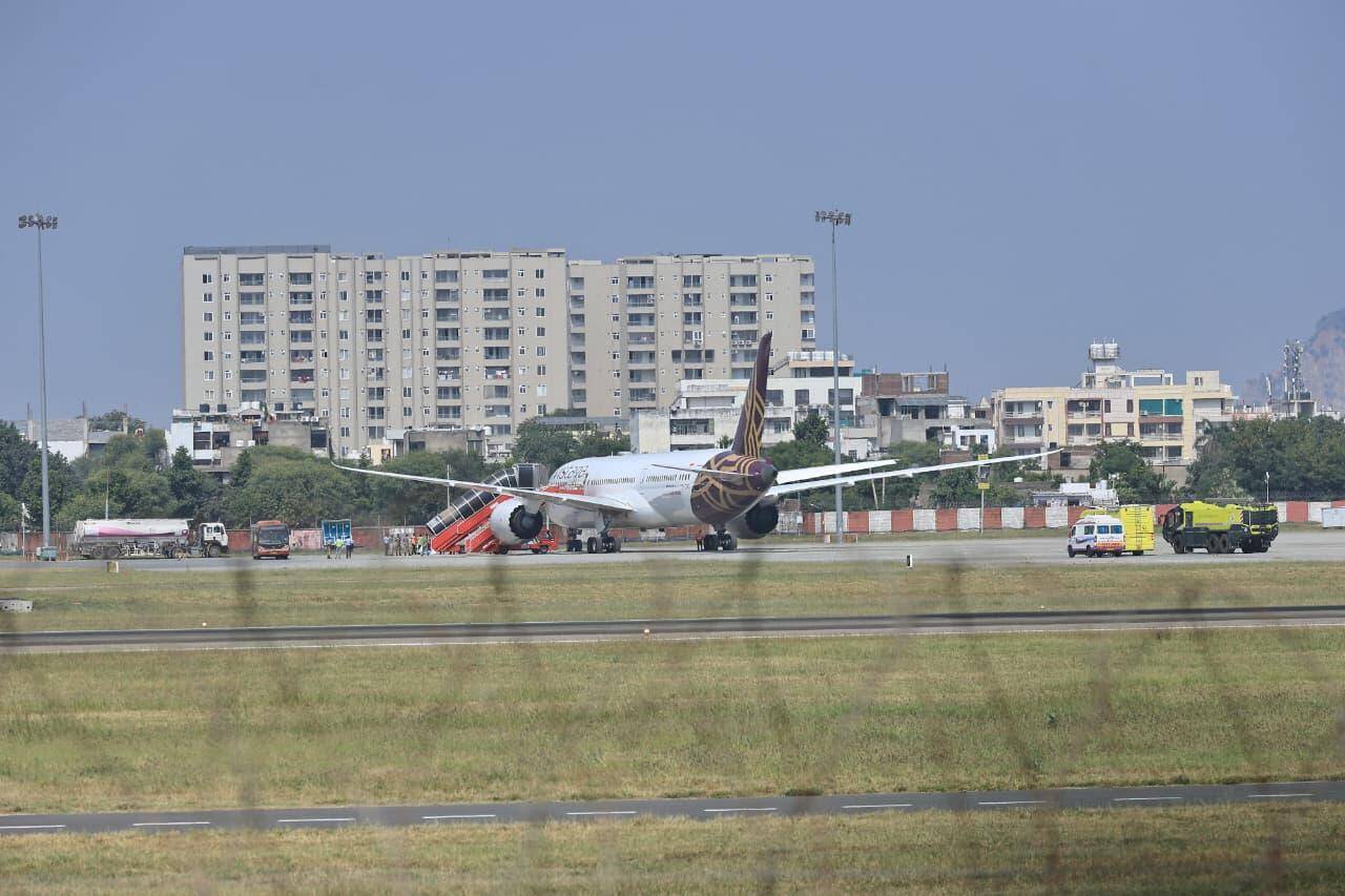 An Air India flight from Frankfurt to Delhi, which was diverted to Jaipur on Wednesday after a hijack alert was received, landed in Delhi after a five hour delay, with the same crew after security ( (7).jpeg