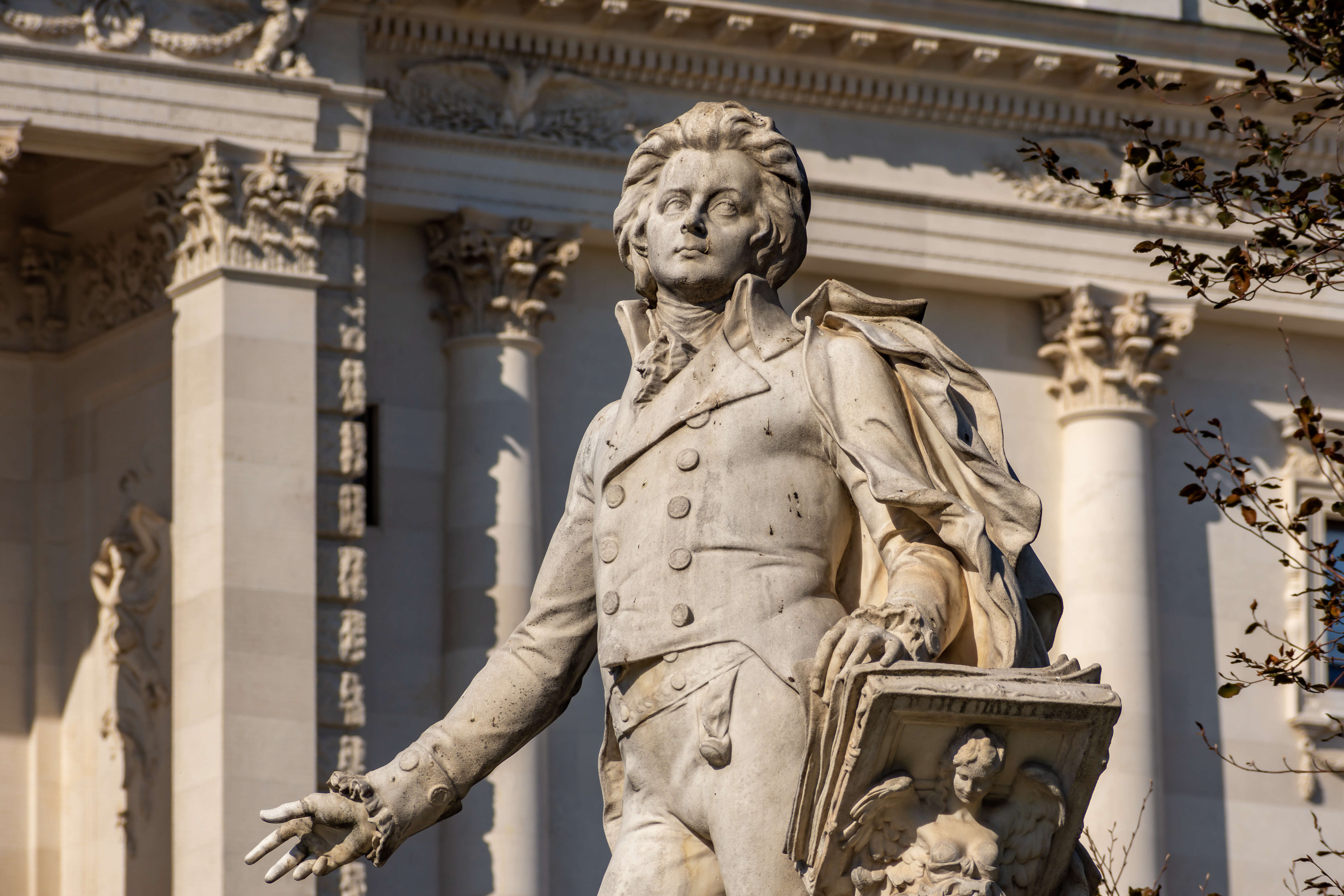 Mozart’s melodies were less predictable than others, 18-year-old finds