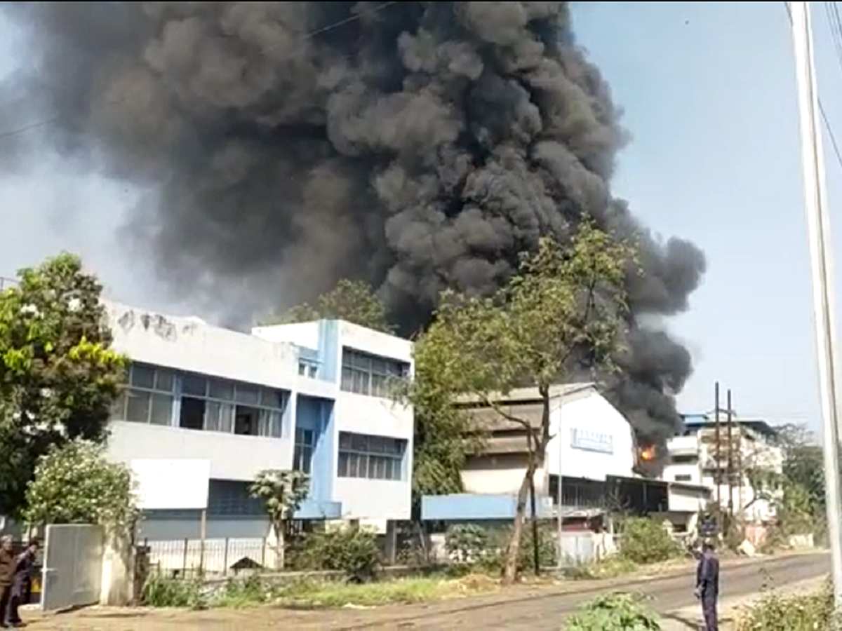 Navi Mumbai: Major fire breaks out at chemical company in Taloja