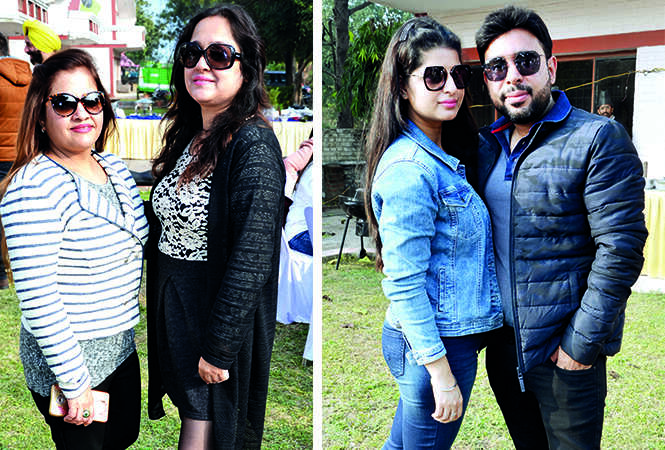 (L) Manisha Bhatia and Vedika Gupta (R) Naina and Manish Motwani (BCCL/ IB Singh)