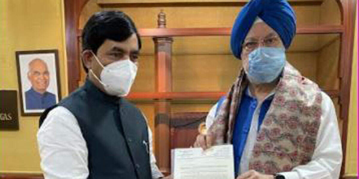 Shahnawaz demanded that the petroleum ministry must ensure that a tripartite agreement for 100% buy-back of ethanol is signed among the oil marketing companies, banks and ethanol units.