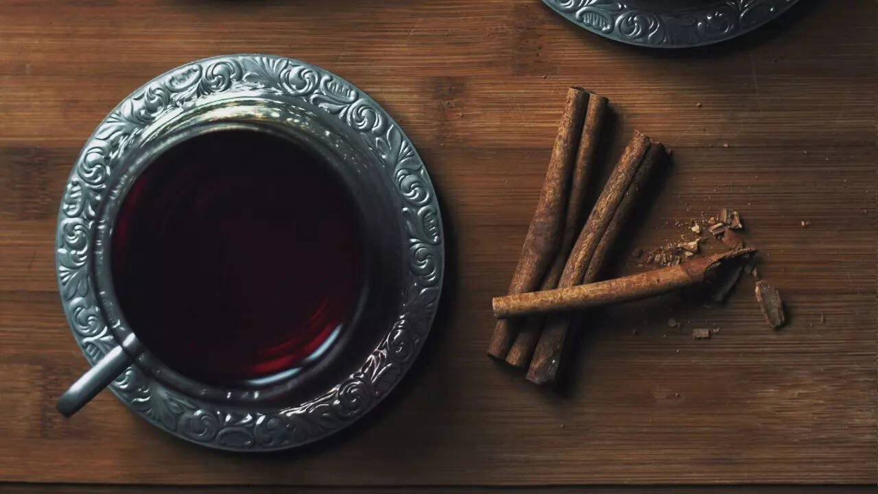 Cinnamon water