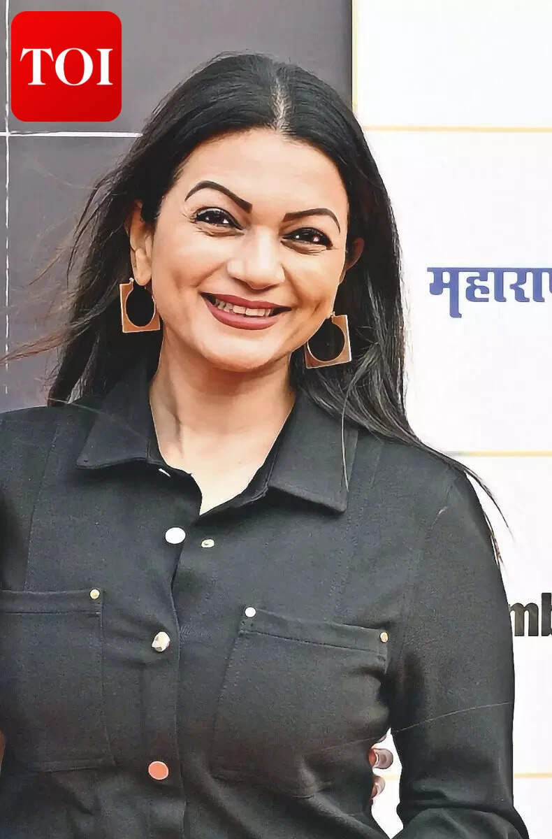 Prachi Pandya - PKJ