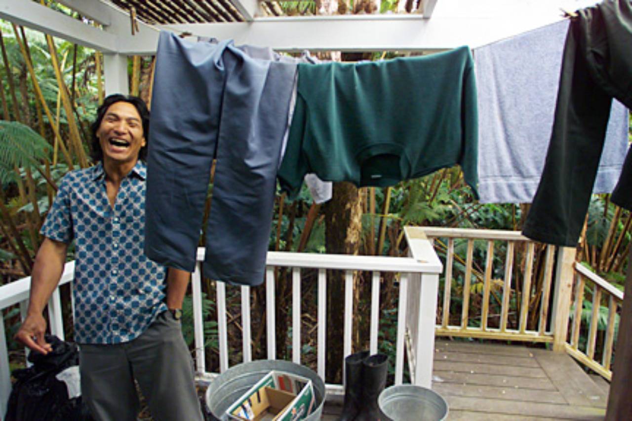 The Hollywood actor grew taro, raised chickens and worked to restore the rainforest on his property.