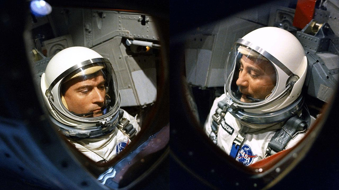 <br>John Young and Gus Grissom before the Gemini III flight.