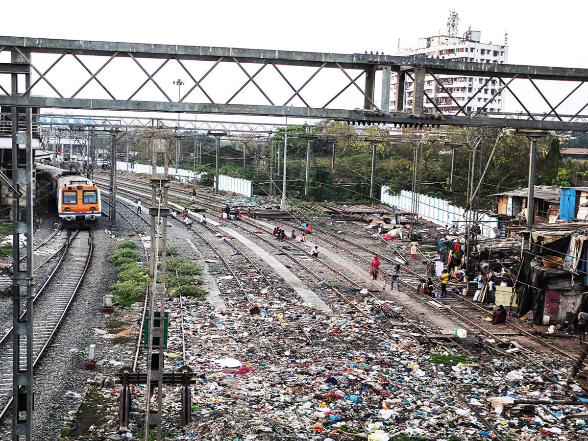 Western Railway (WR): Lack of parking spots plagues Western Railways ...