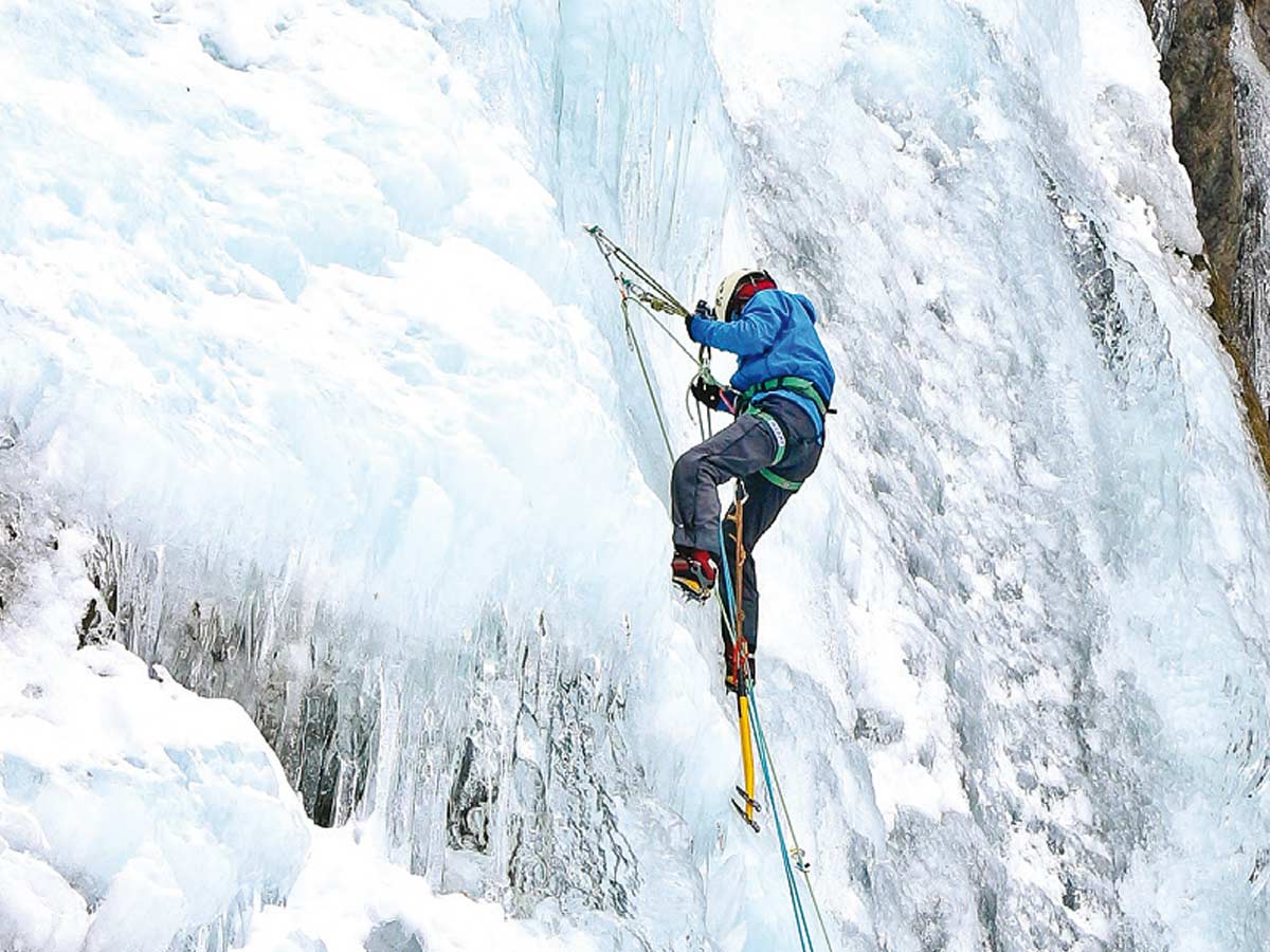 Nepal Issues Record Climbing Permits