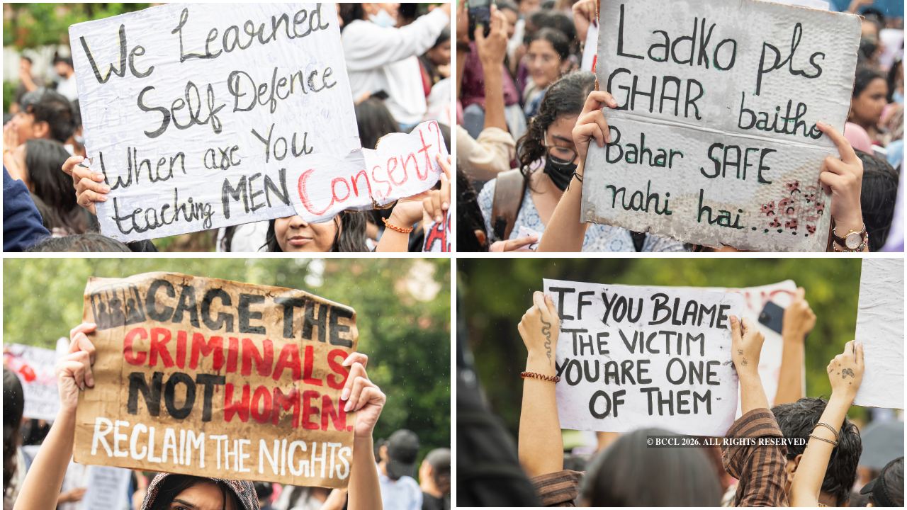 The protest saw displays of slogans against patriarchy and misogyny, with chants like “narivaad zindabad” and “ek kachori do samosa, inn mardon ka kya bharosa?”