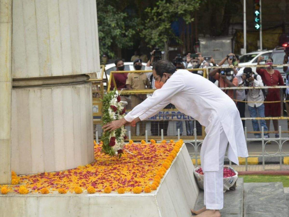 Photos: CM Uddhav Thackeray pays homage on Maharashtra Day