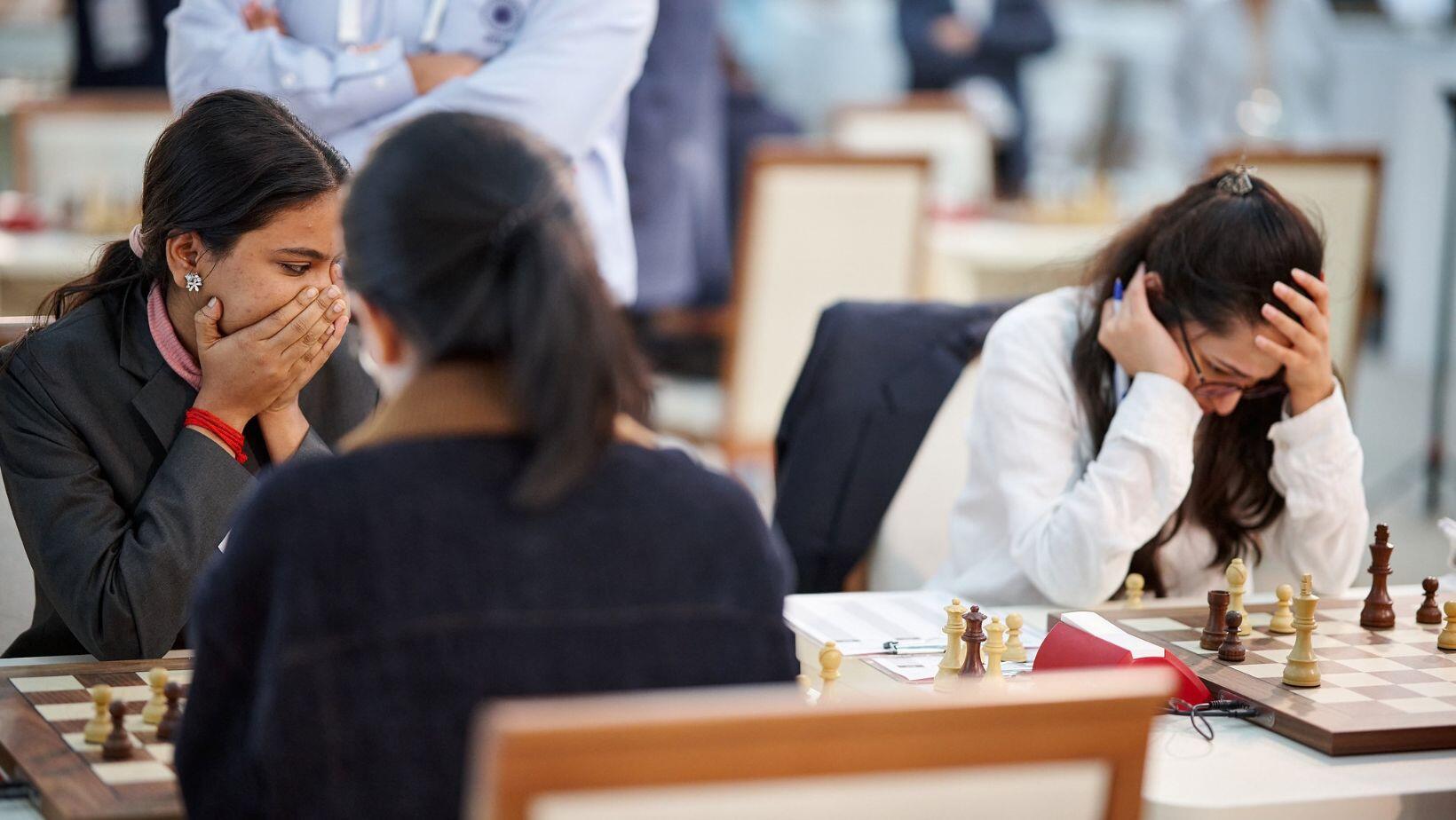 Vantika Agrawal after loss to China (Photo by Rafal Oleksiewicz for FIDE)