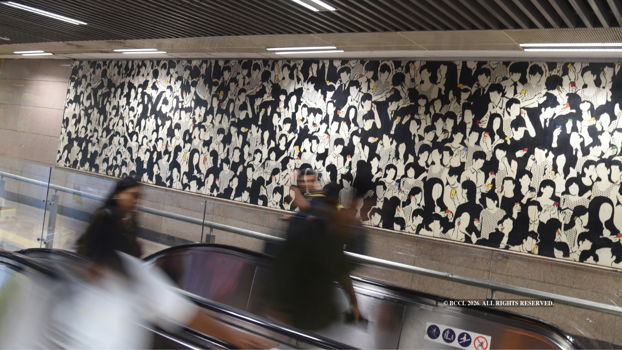 Hauz Khas metro station