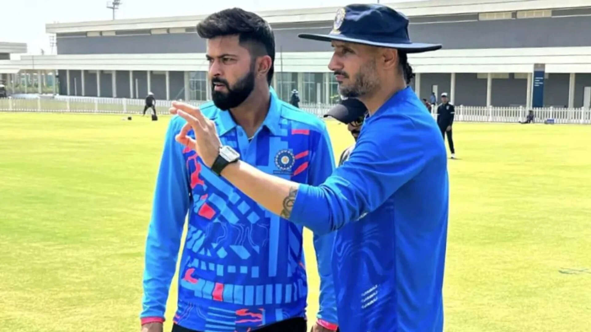 Saransh Jain and Harbhajan Singh