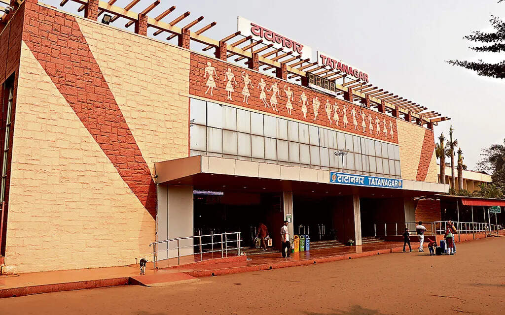cd69c0a1-3692-46bb-b94e-6e12bdac69d1_PIC_FOR_Tatanagar-Railway-Station_STORY.webp