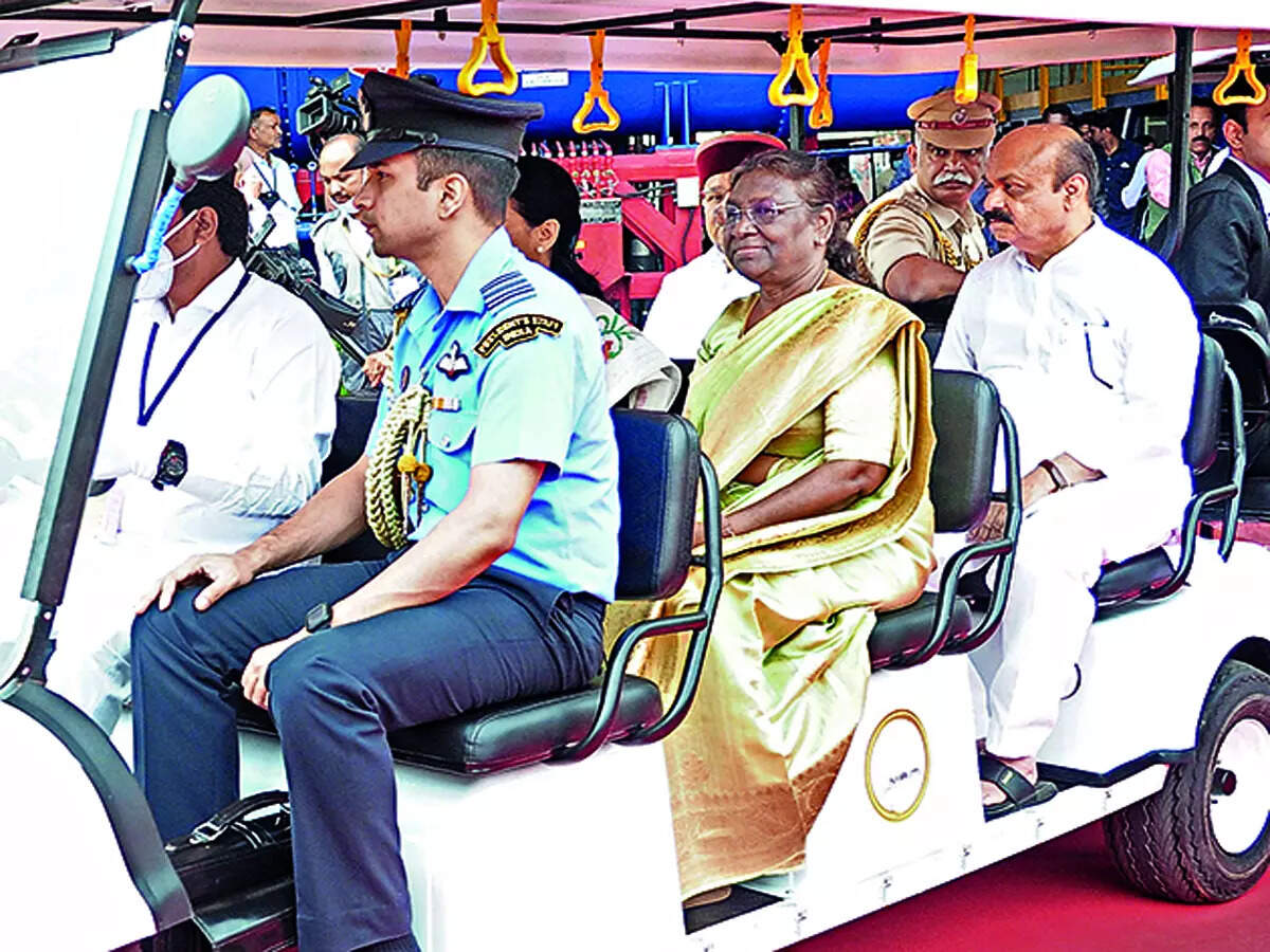 hal: Praise to HAL, ISRO tie-up
