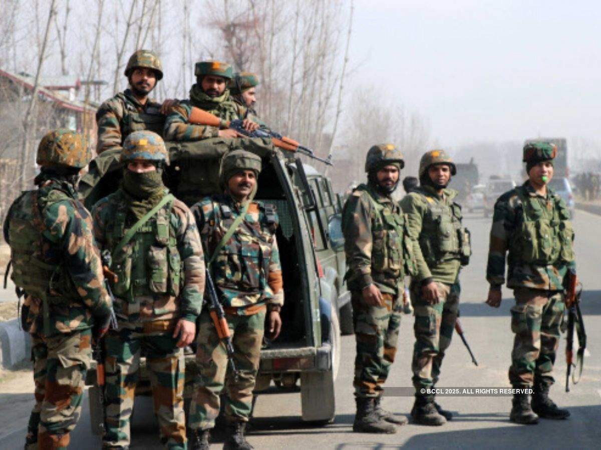 Jammu And Kashmir: 2 Militants, 1 CRPF Jawan Killed In Gunbattle Near ...