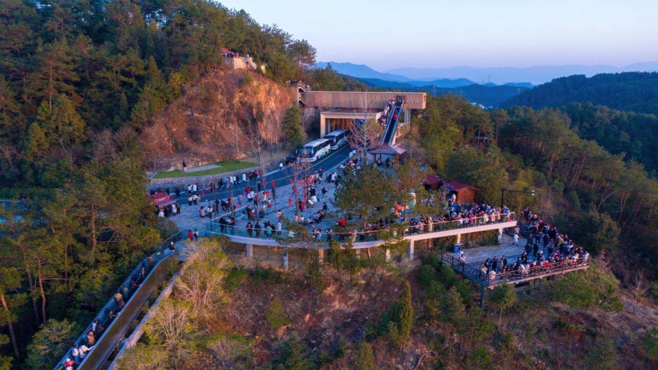 Tianyu Mountain, China